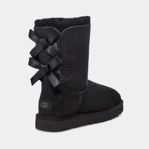 UGG Bailey Bow
